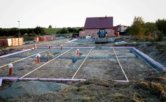 Základová deska novostavby rodinného domu
